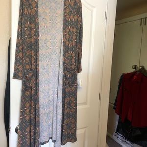 LuLaRoe Joy long sleeve sweater